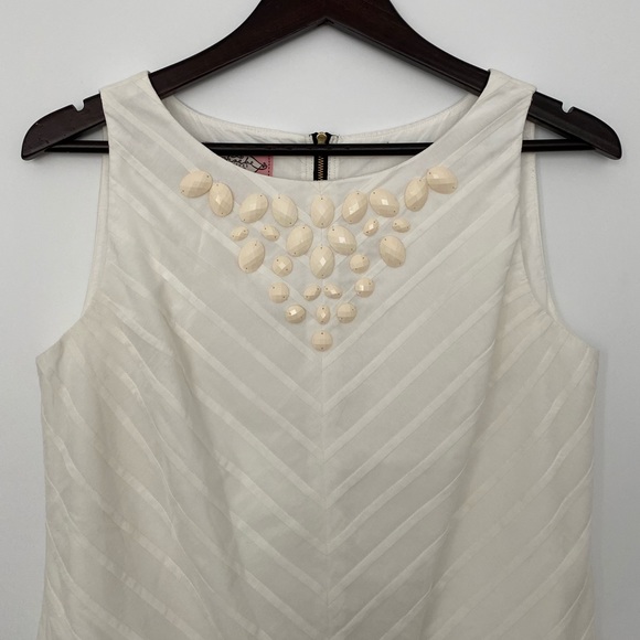 Phoebe Couture Embellished White Shift Cocktail Dress - Picture 5 of 14